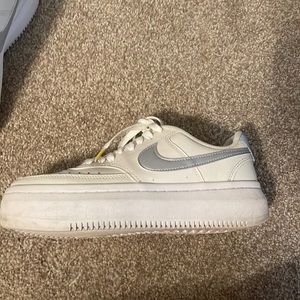 Nike court vision Alta shoes size 7.5